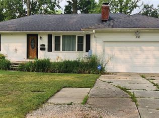 238 Normandy Dr, Painesville, OH 44077