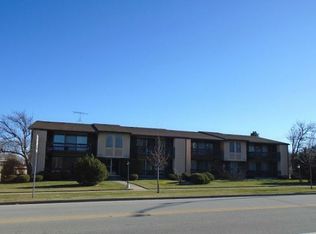 429 S Cottage Grove Ave, Glenwood, IL 60425