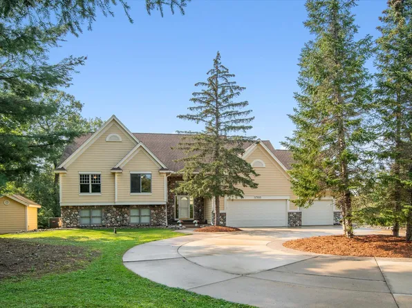 17910 Ussuri St NE, Columbus, MN 55025