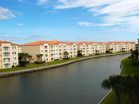 3rd image of 17 Harbour Isle Dr W Penthouse 1