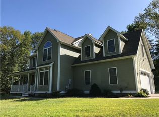 18 Mathewson Mill Rd, Ledyard, CT 06339