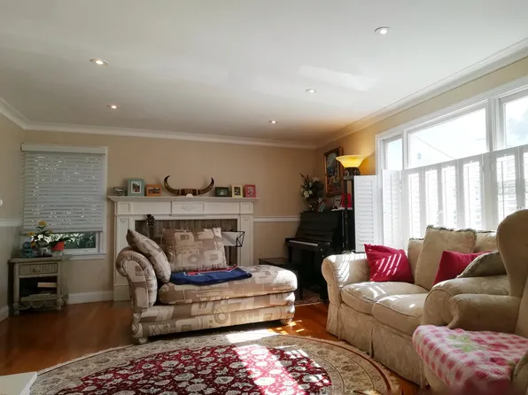 31 Anawan Ave, Boston, MA 02132