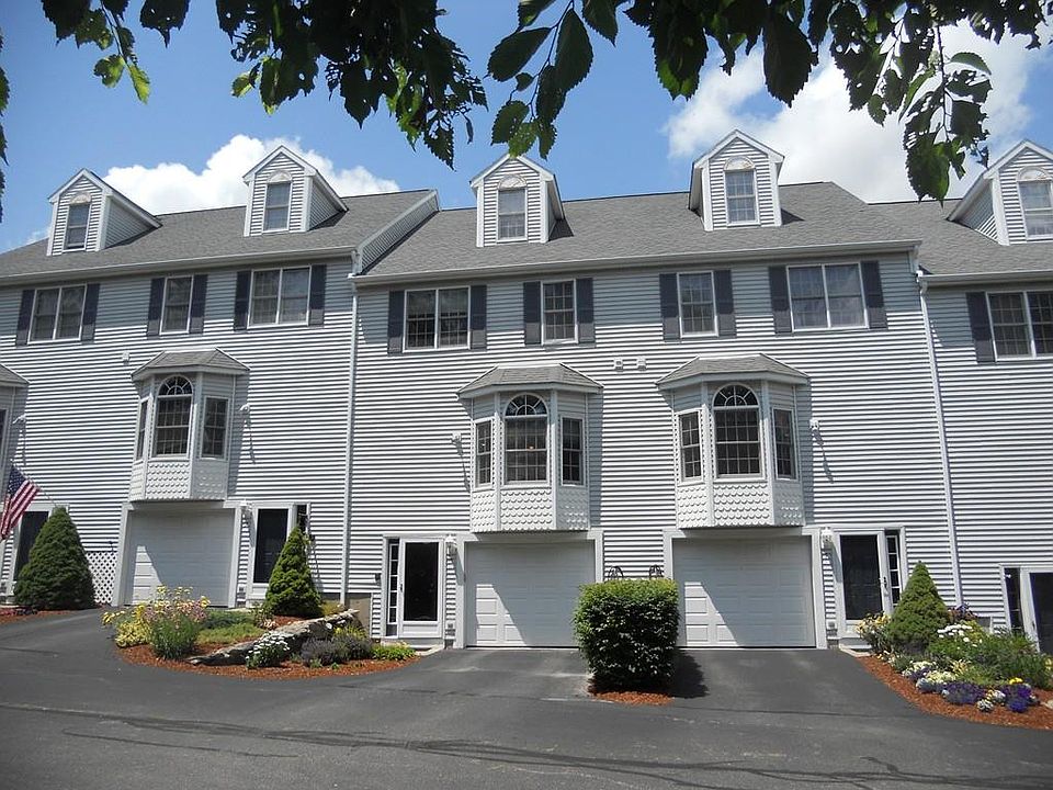 1st image of 5 Waltham Dr