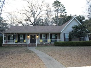 3204 Windmill Cir, Cantonment, FL 32533