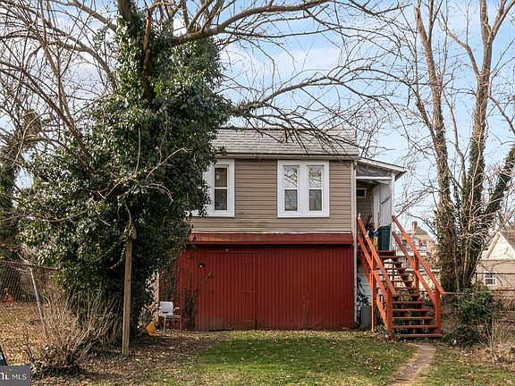 2nd image of 76 Mellor Ave