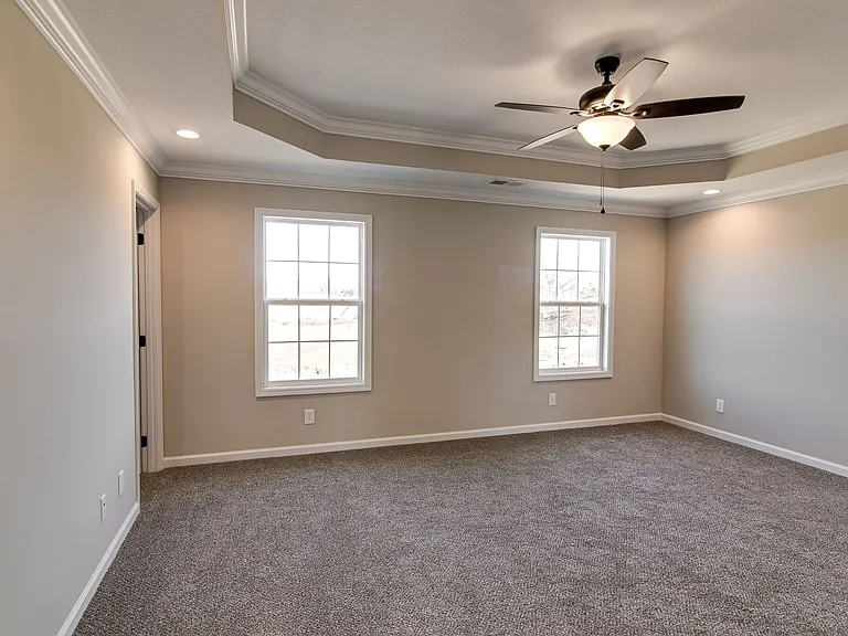 273 Elwell Rd — Photo 17