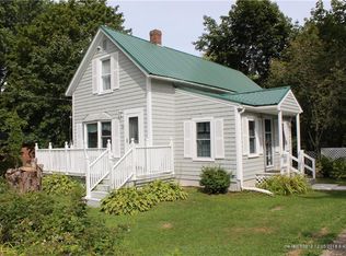 10 Pleasant Dr, Stockton Springs, ME 04981