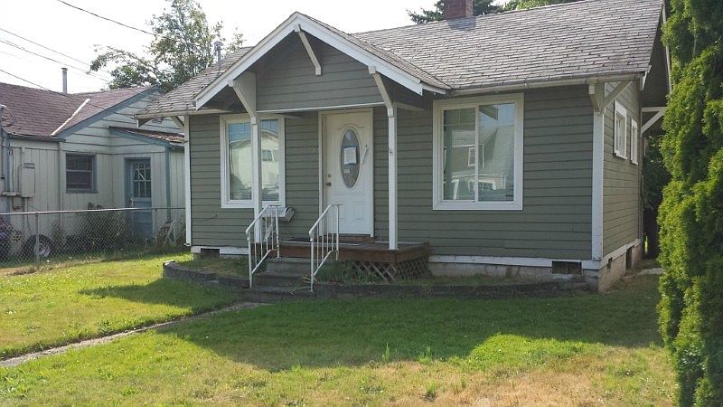 1st image of 713 2nd Ave N