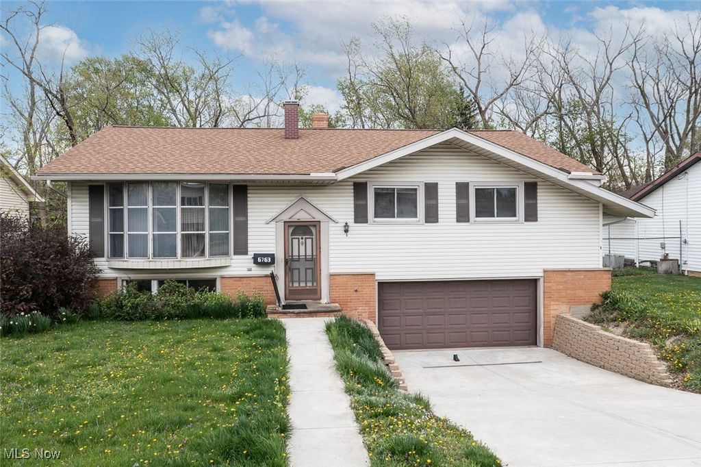 Real estate listing image