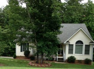 2789 Hopewell Church Rd, Sherrills Ford, NC 28673