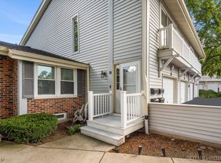 213 Dartmouth Ct UNIT D, Bloomingdale, IL 60108