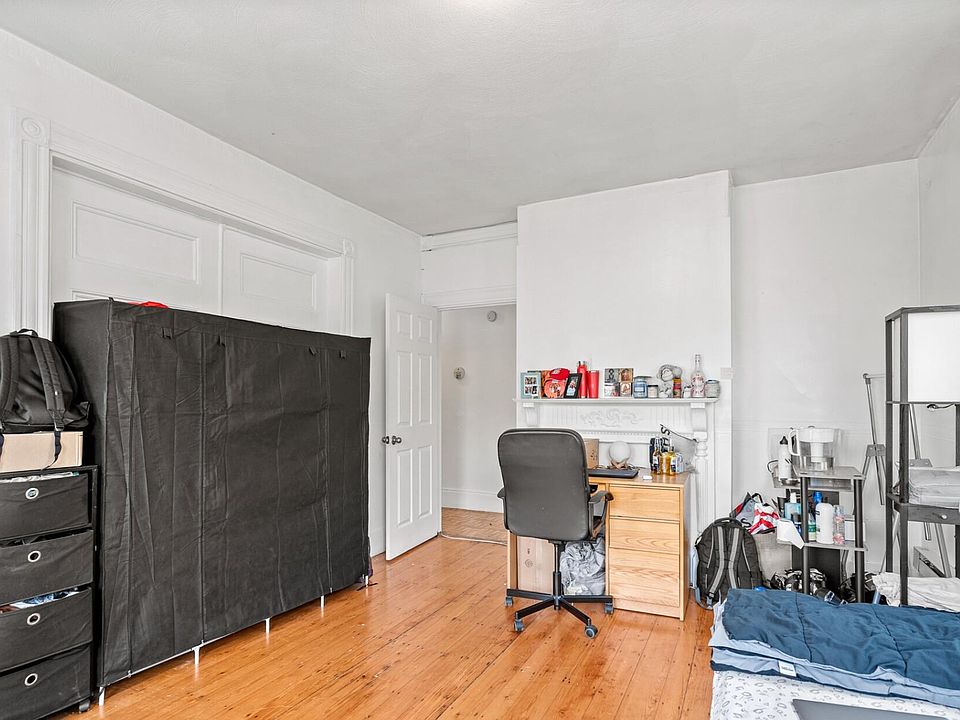 2nd image of 78 Hillside St #785