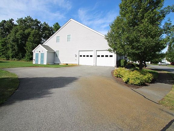 3rd image of 877 Auburnville Way APT N1