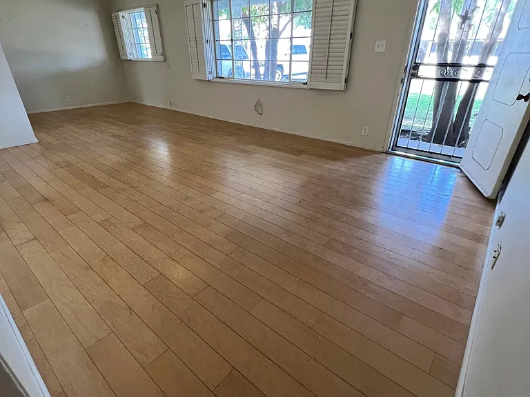 4239 E Flower St — Photo 19