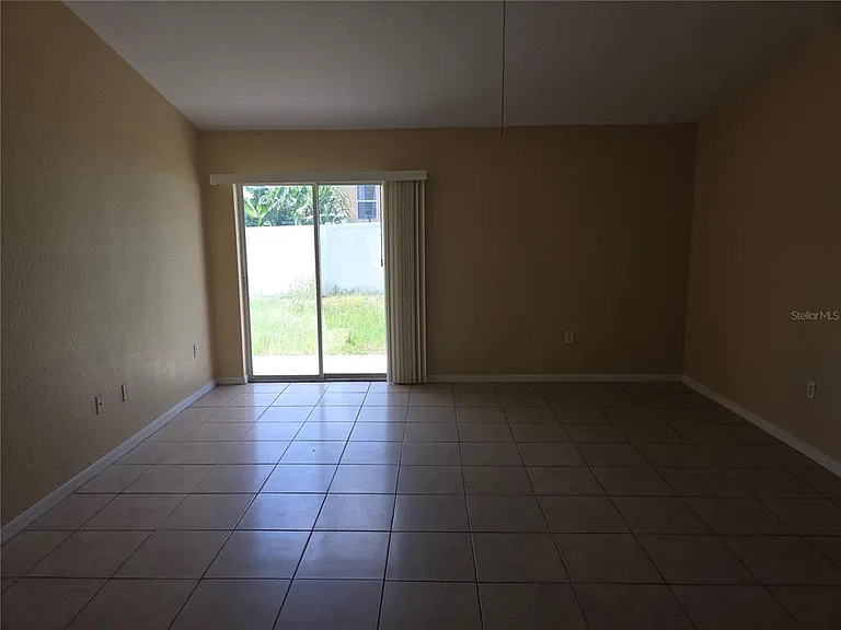 8 Sawfish Ct — Photo 11