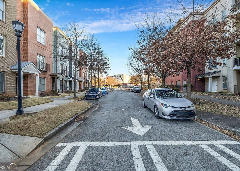 1st image of 870 Mayson Turner Rd NW Unit 1246