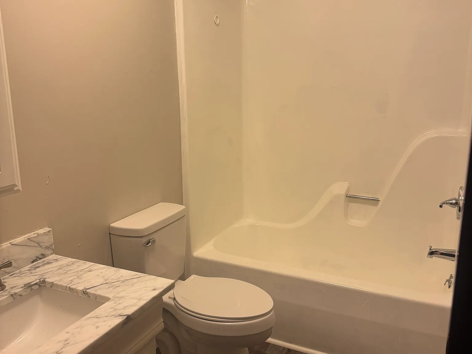 2 bed, 1298 sqft, $1,175 — Photo 3