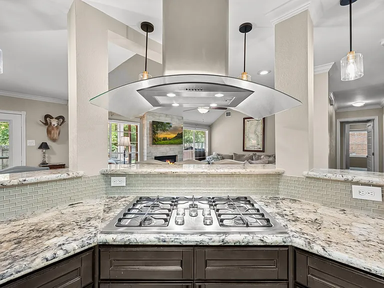 43 Hickory Oak Dr — Photo 18