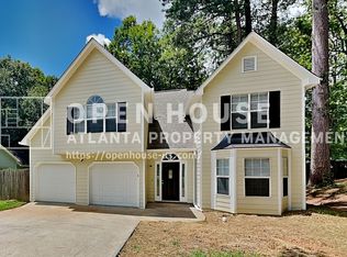 4015 Sharon Woods Dr, Powder Springs, GA 30127