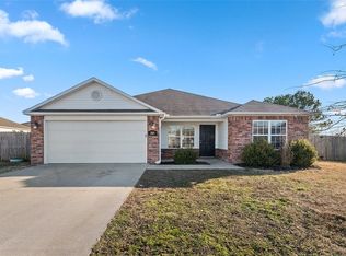 269 Glory Ln, Bethel Heights, AR 72764