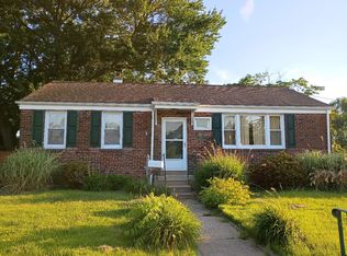 546 Larkspur St, Philadelphia, PA 19116