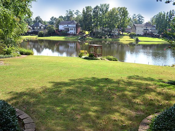5th image of 1561 Brookwood Lake Dr