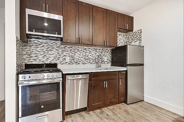 1st image of 334 E 94th St #5CC