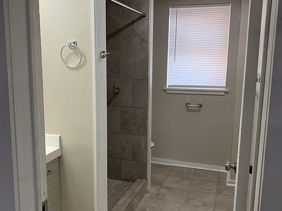 4th image of 3034 NW 19th St