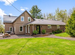 1724 B Kohlsmith Rd, Whitewater Region, ON K0J1K0