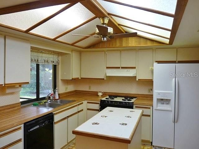 2nd image of 4280 SW Stafford Dr