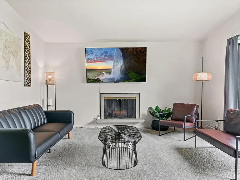 6517 N Stevens St — Photo 5