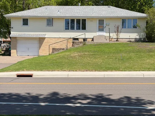 3032 Louisiana Ave N, Crystal, MN 55427