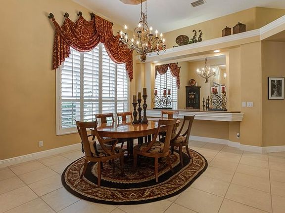 4th image of 15401 Fenton Pl