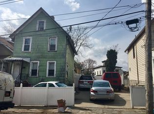 34 Maple Ave, Staten Island, NY