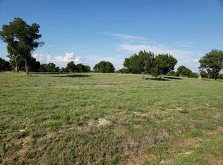 6228 Retreat Clubhouse Dr, Cleburne, TX 76033