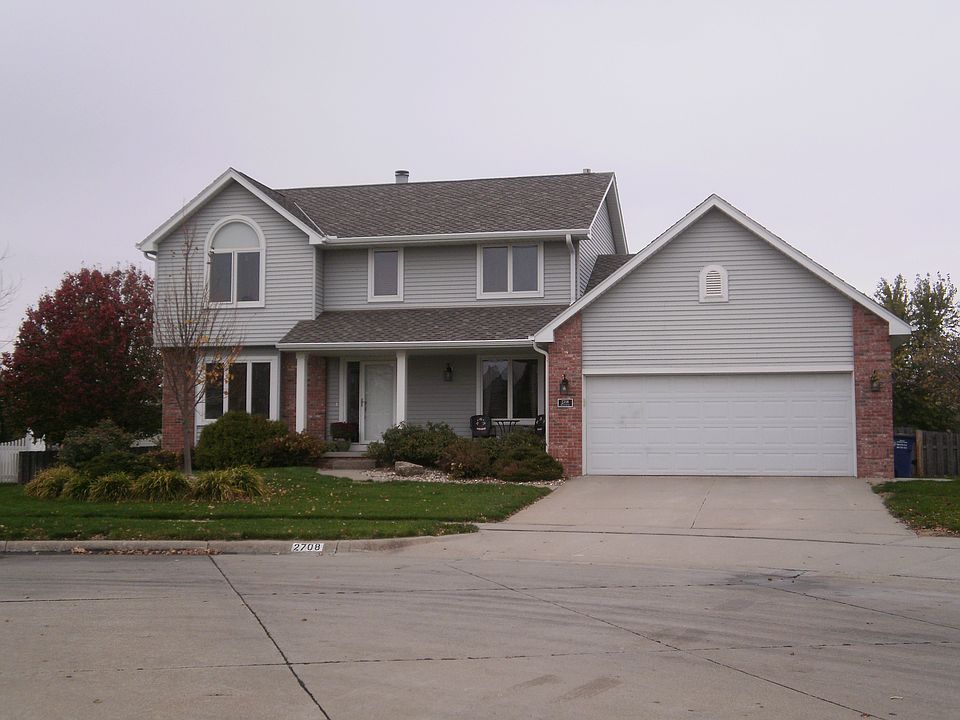 2708 Brentwood Dr