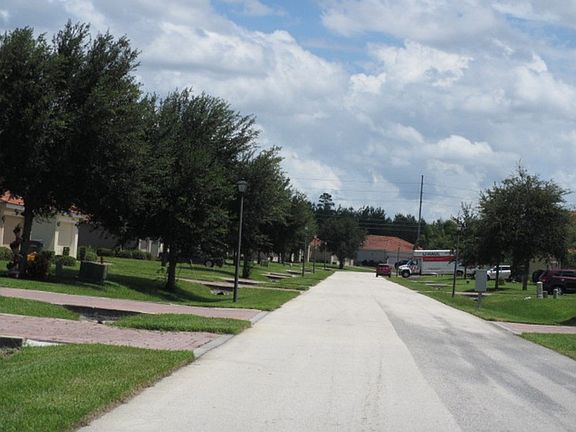5th image of 407 Caraway Dr