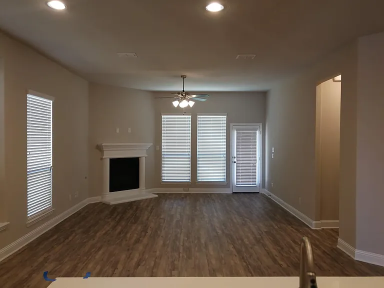 1513 Gallant Fox Dr — Photo 11