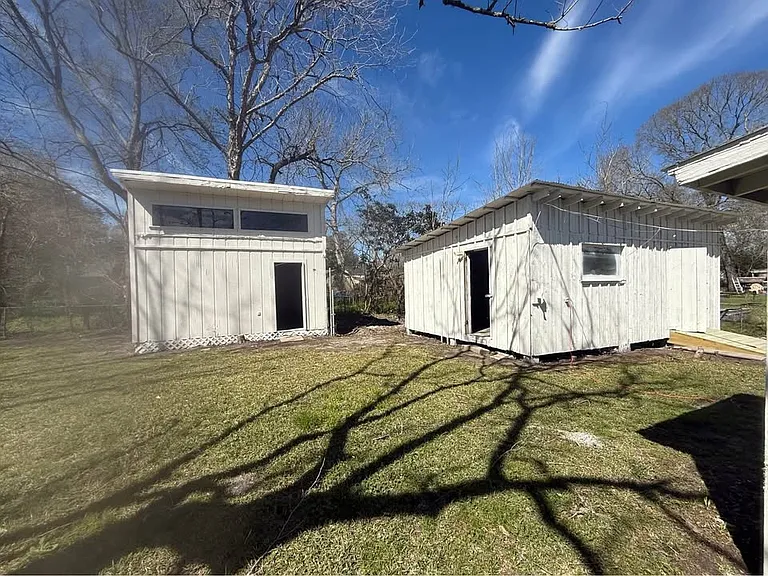 3259 Huff Dr — Photo 11
