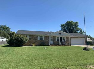 8427 Albert Dr, Wadesville, IN 47638