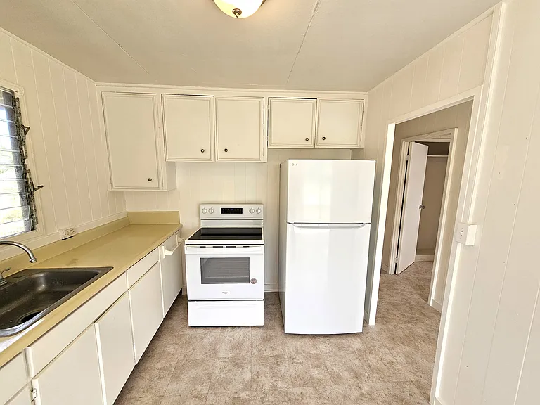 45-119 Waikapoki Rd #C — Photo 2
