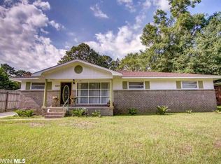 5307 Forest Park Dr, Mobile, AL 36618
