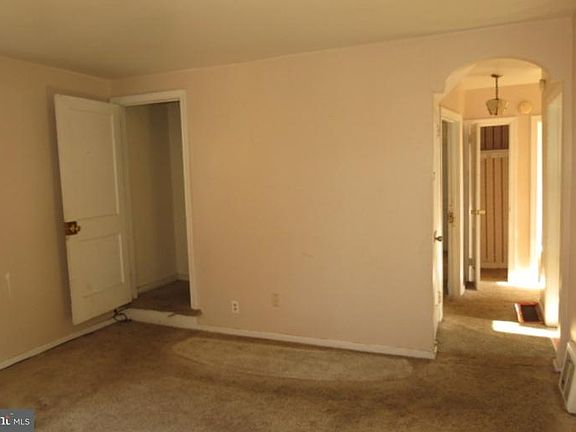 4th image of 1125 Duncan Ave