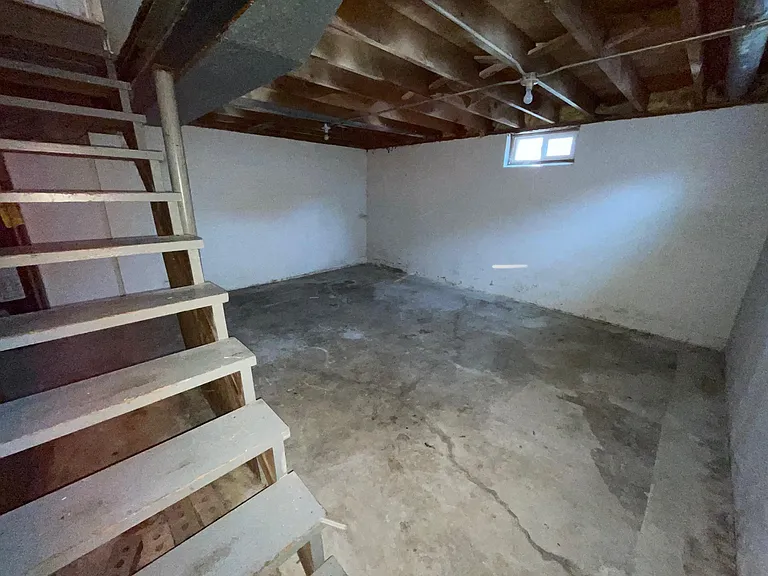 2259 W Columbia Ave — Photo 10