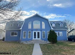 805 Avenue C, Minatare, NE 69356