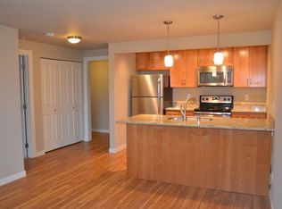 431 Kirkland Ave #401, Kirkland, WA 98033