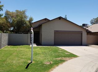 2401 W Kiowa Cir, Mesa, AZ 85202