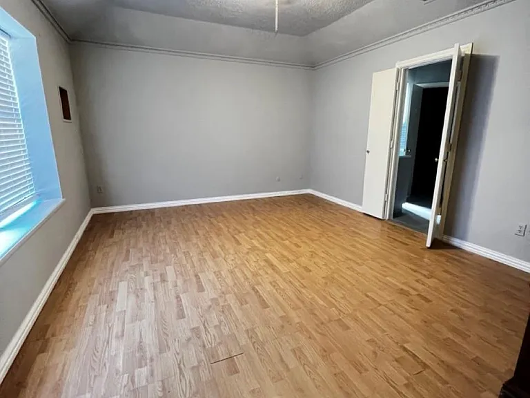 4207 Portales Dr — Photo 3