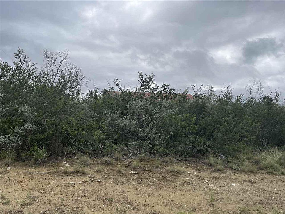 1st image of 2125 Siesta Ln