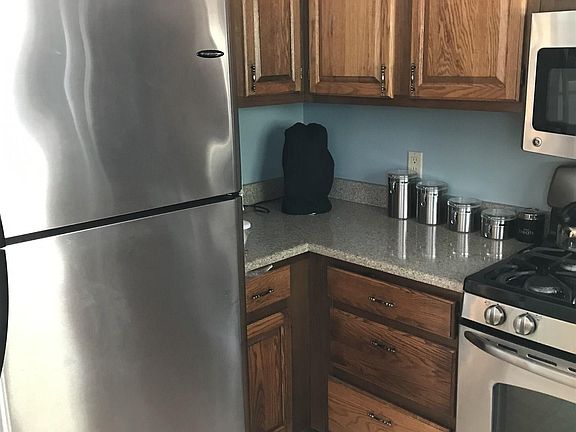 3rd image of 24 Wynnefield Dr